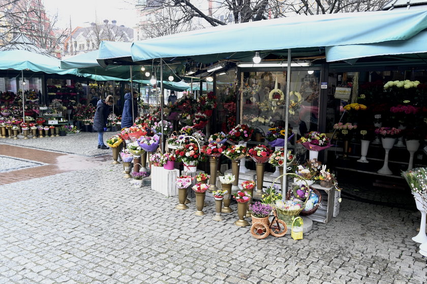 Nowy znak na placu Solnym