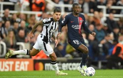 Piłkarze Paris Saint-Germain zawieszeni za śpiewanie homofobicznej piosenki