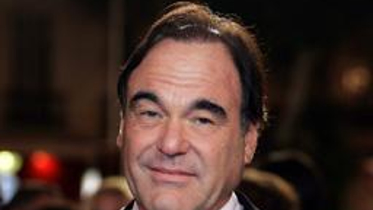 Oliver Stone rozpoczął pracę nad filmem dokumentalnym poświęconym sylwetce Hugo Cháveza, prezydenta Wenezueli.