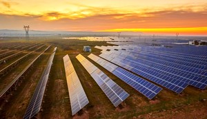  Solarni paneli
