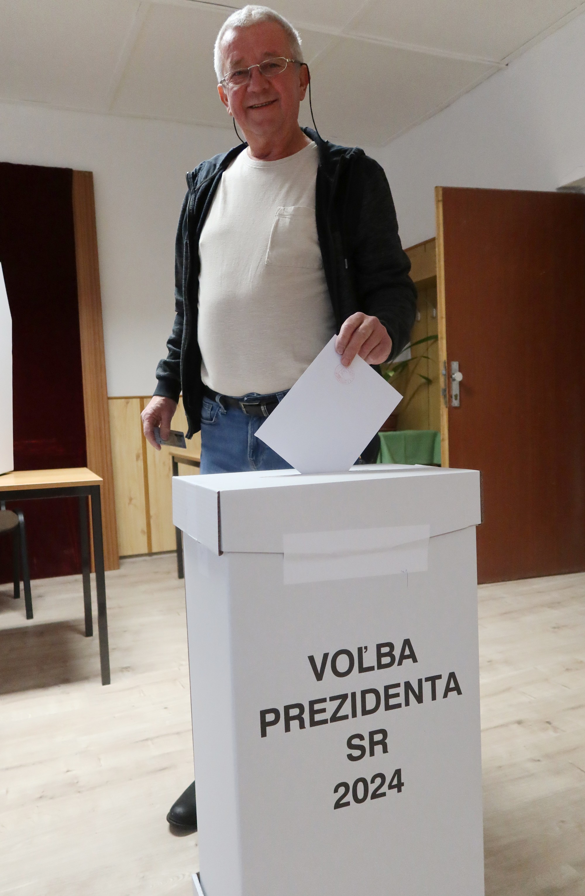 Voľby v Devínskej Novej Vsi.