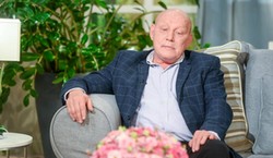 Jasnowidz Jackowski przewiduje przyszłość Polski. "To będzie smutny rok"