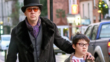 Nicolas Cage z synem na przedświątecznych zakupach