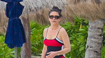 Catherine Zeta-Jones w stroju kąpielowym