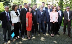 Nowoczesna, KOD, PSL, SD, lewica, Zieloni. Kijowski ogłasza nową koalicję przeciwko PiS [WIDEO]