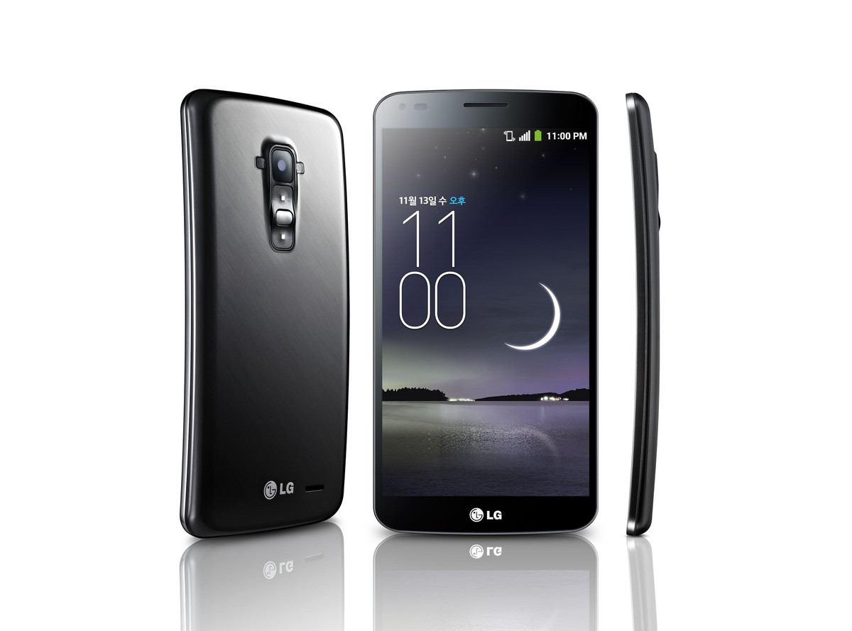 Pierwszy telefon z wygiętym ekranem. POD LUPĄ: LG Flex