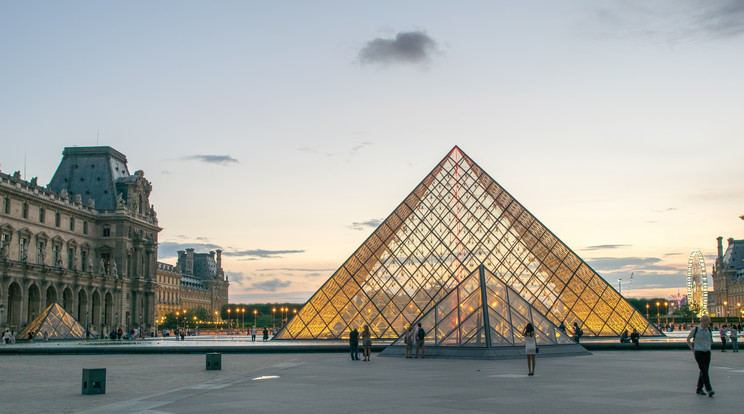 38 év után kerültek elő az ellopott páncélok a Louvre-ba /Fotó: Northfoto