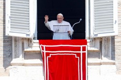 Papież Franciszek apeluje o "różaniec dla Ukrainy"