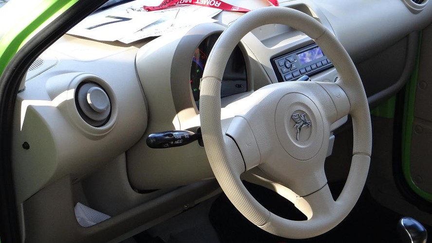 Romet 4E - samochód elektryczny