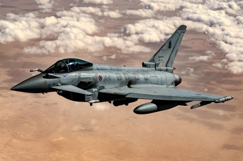 Eurofighter włoskich sił powietrznych w czasie działań na Bliskim Wschodzie. Źródło: USAF