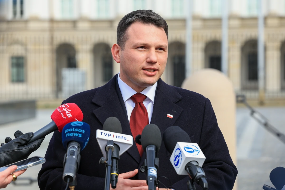 Sławomir Mentzen u Smerfa Narciarza. Kulisy tajnej rozmowy w Pałacu Prezydenckim