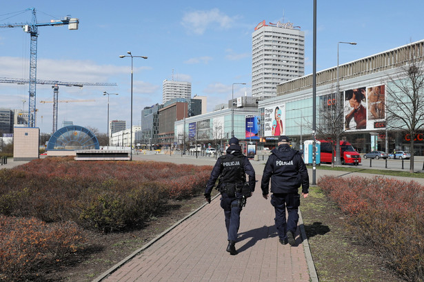 Policja w centrym Warszawy