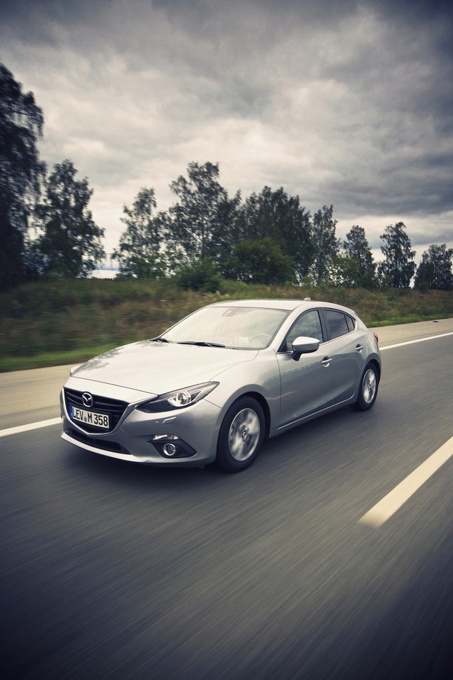 Nowa Mazda 3 na Syberii