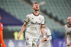 Tomas Pekhart trafił dwa razy. Legia zgarnęła trzy punkty [WYNIKI i TABELA]