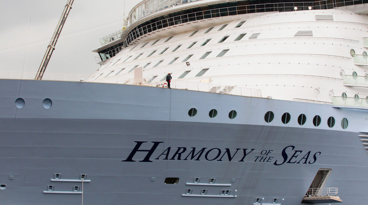 A Harmony of the Seas a világ legnagyobb hajója / Fotó: MTI