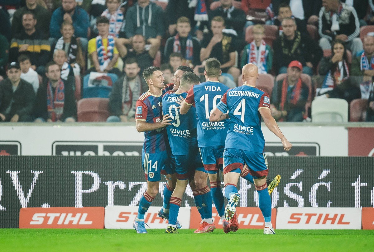 Radość piłkarzy Piasta Gliwice