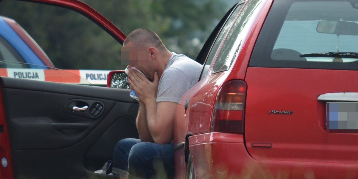 Ojciec zostawił 3-latkę w samochodzie. Dziewcyznka zmarła