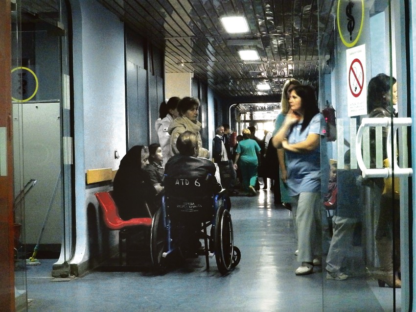 Iz čekaonice Opšte bolnice "Studenica" u Kraljevu