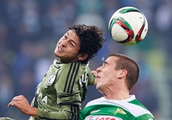 Ekstraklasa: Gole Guilherme, Nikolicia i Jodłowca dały Legii wygraną z Lechią