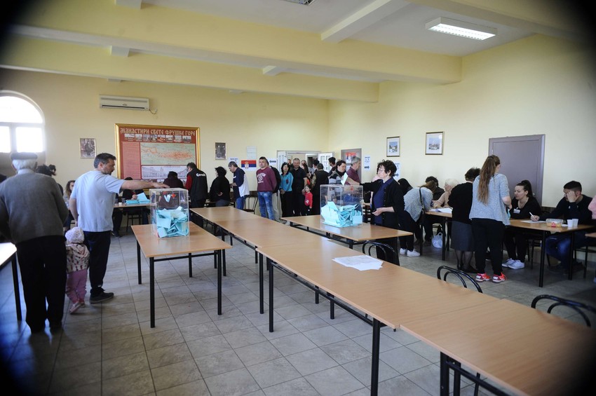 Građani Busija u velikom broju na glasanju