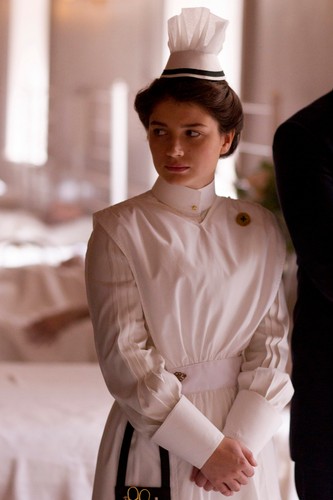 Eve Hewson jako Lucy Elkins w serialu Stevena Soderbergha 'The Knick'
