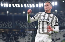 Milik strzelił gola, Szczęsny popełnił błąd, remis Juventusu [WIDEO]
