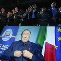 Berlusconi pierwszy raz pokazał się publicznie po tym, jak trafił do szpitala. Były owacje
