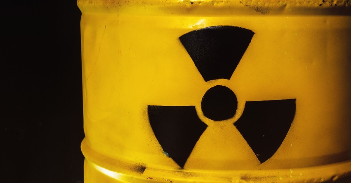 Substancja Promieniotwórcza W Szkole W Mławie Dziennik Pl