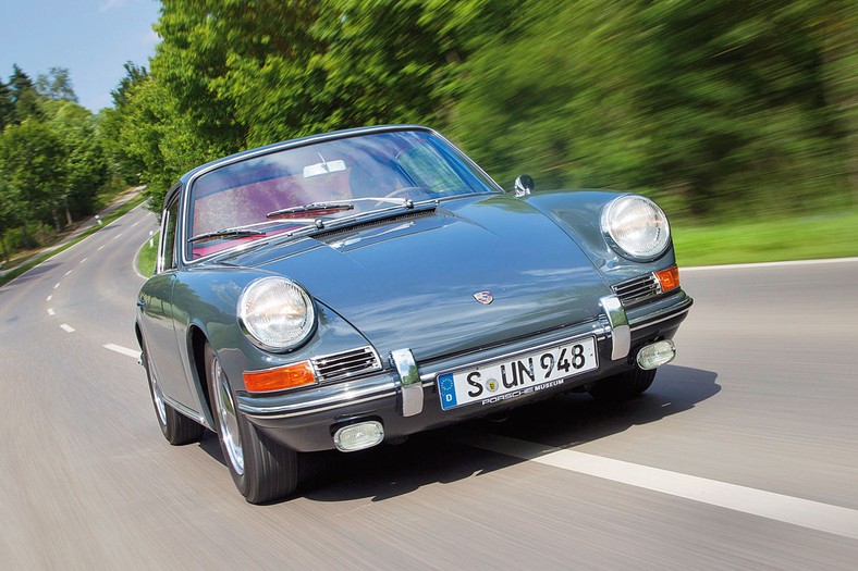 4 – Porsche 911 (od 1963 r.)