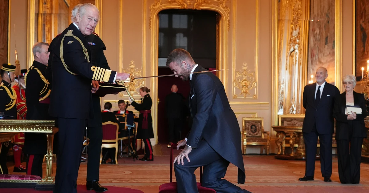 David Beckham otrzymał tytuł szlachecki. Został pasowany na rycerza przez króla Karola III
