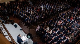 europejskie elity piszą akt oskarżenia przeciw trumpowi