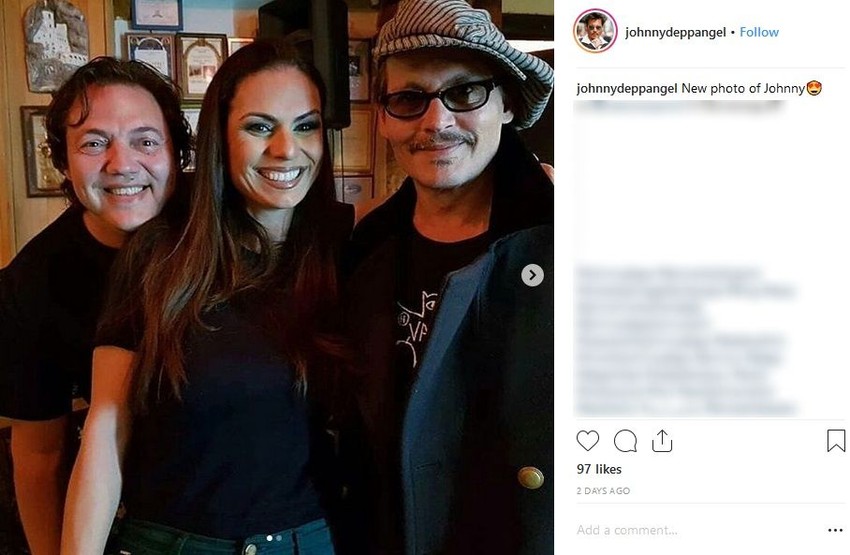 Džoni Dep se slikao sa zgodnom SRPSKOM PEVAČICOM, a malo ko zna da je ona rođena sestra naše poznate manekenke