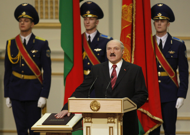Alaksandr Łukaszenka: Nie dołączymy do rosyjskiego embarga na polskie jabłka