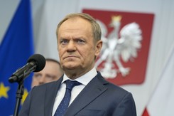 Tusk zapowiada dodatki mieszkaniowe dla służb. Nawet 1800 zł miesięcznie