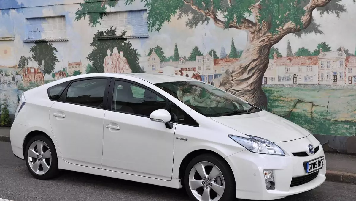 Toyota sprzedała w Japonii milionową hybrydę