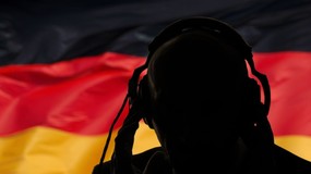 Niemcy zdejmą kajdany służbom. Obawiają się Trumpa