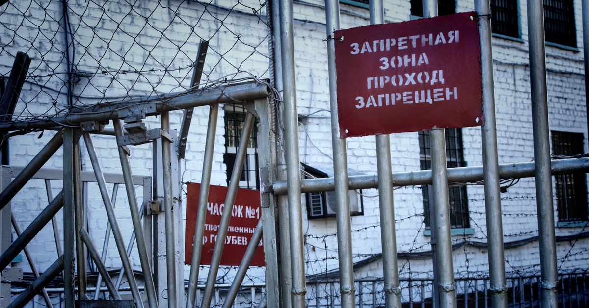 Ilu jeńców wojennych przetrzymuje Rosja! Dlaczego wśród nich znajdują się cywile?