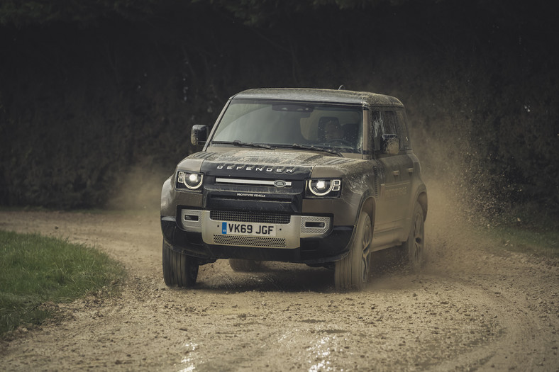 Land Rover Defender