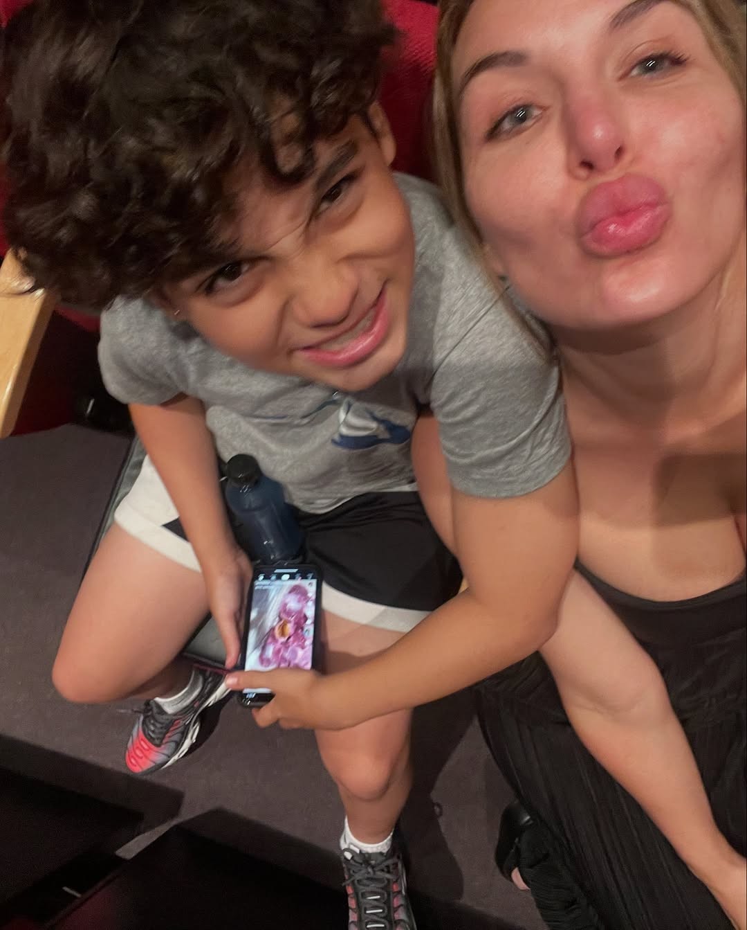 Austrálska herečka Clare McCann plánuje telo svojho zosnulého syna zamraziť. 