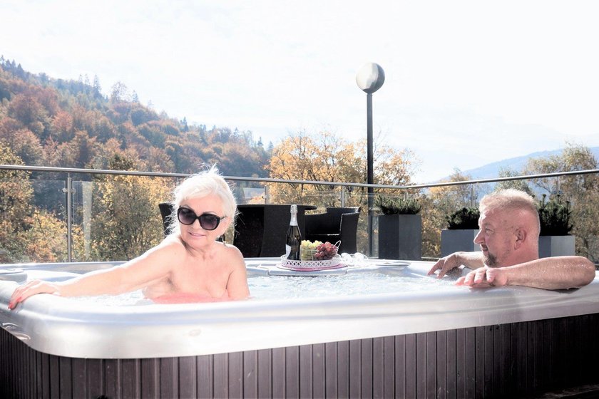 Sanatorium Miłości, jacuzzi