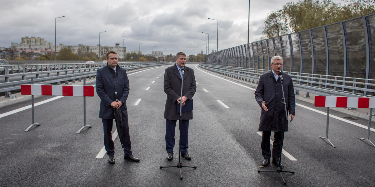 Opóźnieniami urzędnicy się nie chwalą