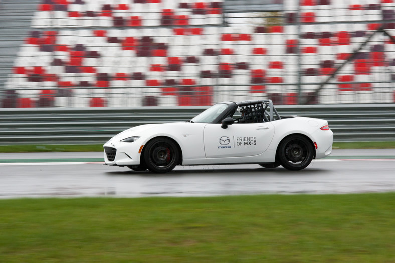 Mazda MX-5 Cup