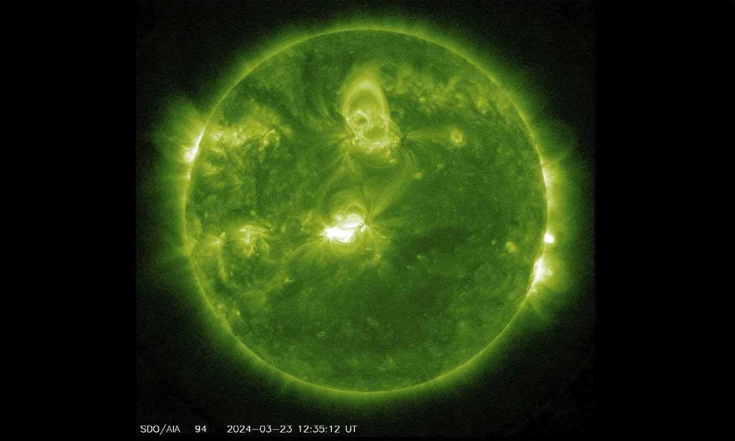 Koronalny wyrzut masy na Słońcu widziany z satelity Solar Dynamics Observatory (SDO) w dniu 23/24 marca 2024 r.