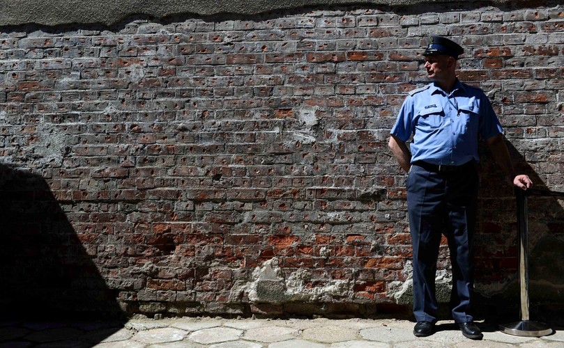 Ściana śmierci odkryta w b. areszcie