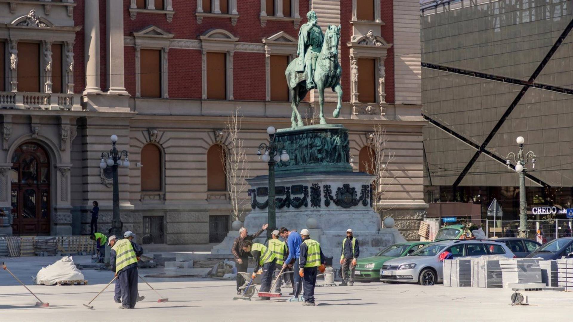 Prve slike novog Trga republike izazvale pustoš, čemer, jad