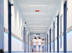 Lekarze: stan operowanych dobry, potrzebny 'Budzik' dla dorosłych