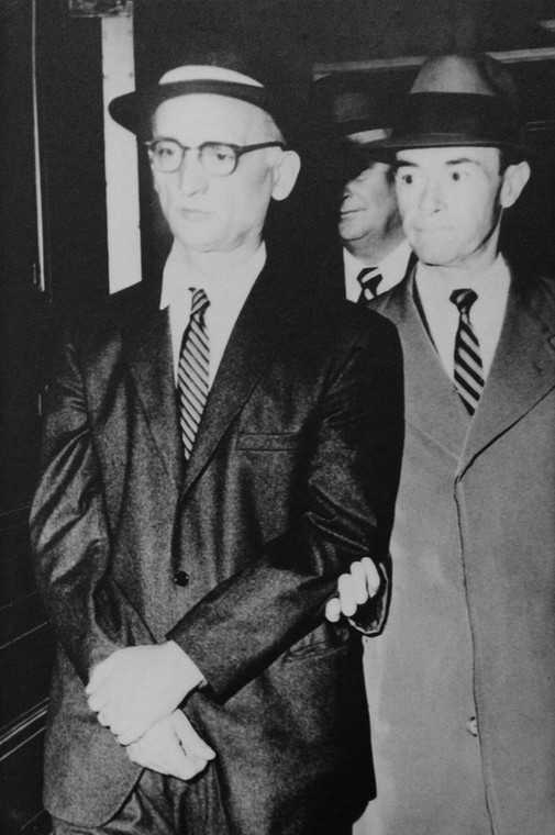 Wymiana szpiegów między USA a ZSRR. USA zwolniły radzieckiego szpiega Rudolfa Abla w zamian za pilota Francisa Gary Powersa