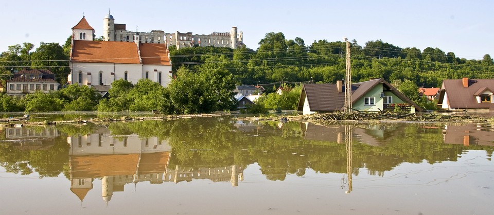 JANOWIEC POWÓDŹ DRUGA FALA