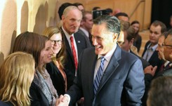 Mitt Romney ostro atakuje Trumpa. 'Jest krętaczem i oszustem'