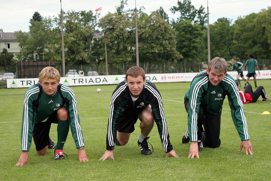 Jakub Rzeźniczak, Aleksandar Vuković i Jacek Magiera na treningu Legii